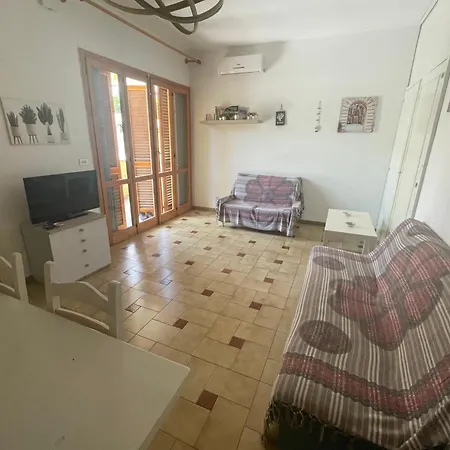Apartment Con Giardino Sul Mare *